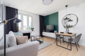 Modern Apartment Grzegórzeckie Roundabout Cracow by Noclegi Renters